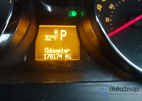 2009 Saturn Vue V6 Xr from USA, damaged, VIN 3GSCL53749S628275